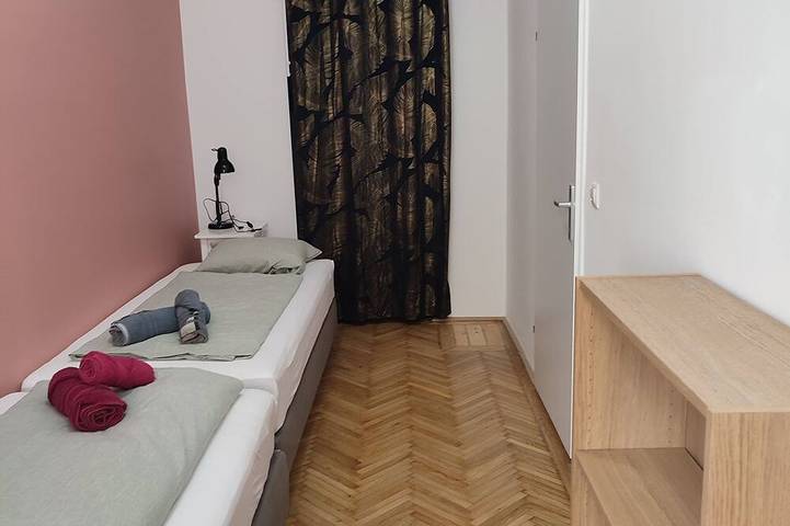 Ganze Wohnung, Ruhige Wohnung in U-Bahn-Nähe in Wien, Donau Niederösterreich