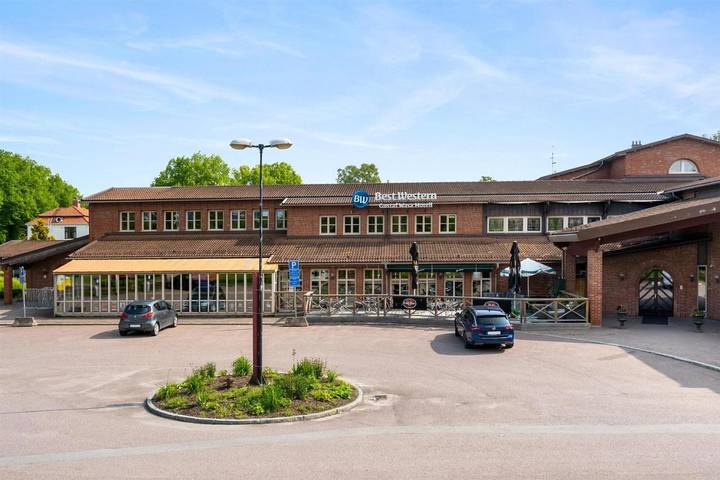 Hotell för 2 Personer, med bastu och trädgård i Borlänge