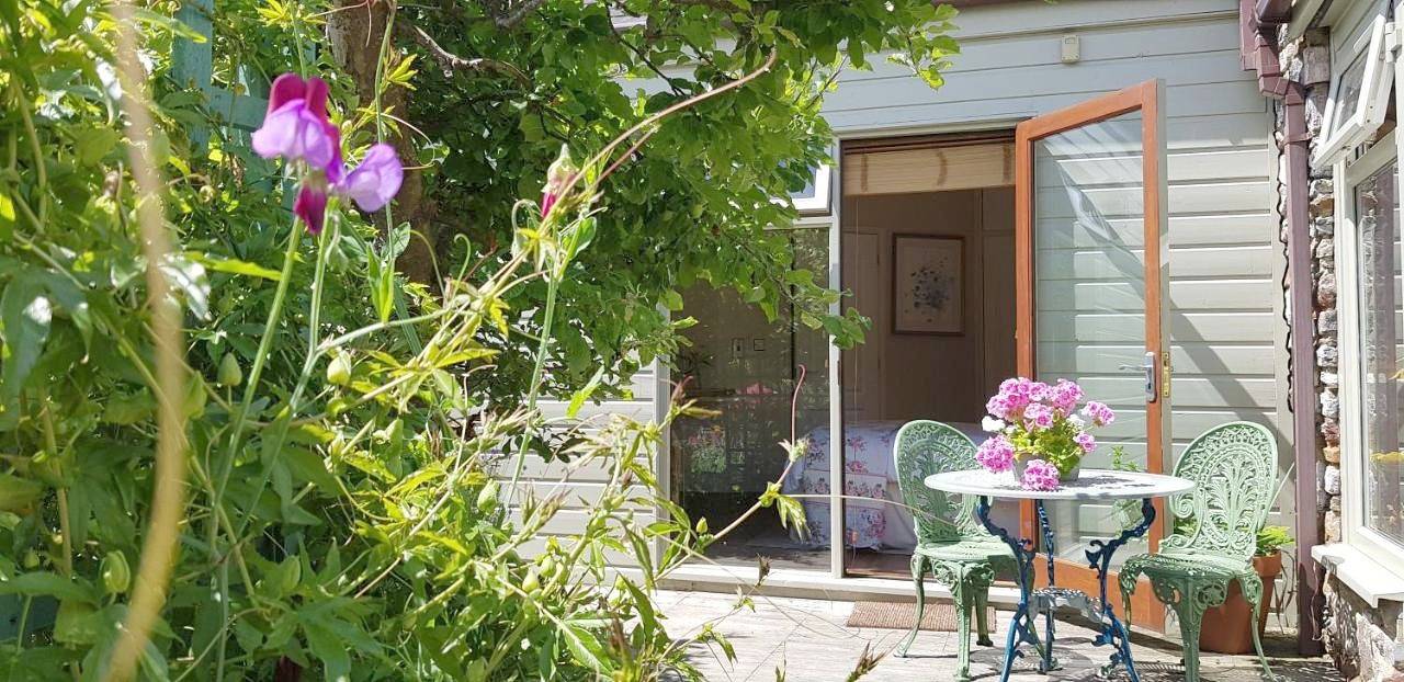 Standard Double Room in Totnes, Devon