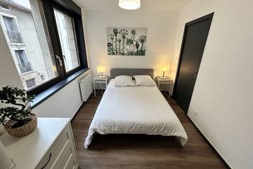 Appartement De Vacances pour 6 Personnes dans Le Puy-en-Velay, Massif central, Photo 1