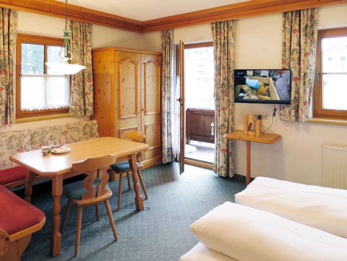 Ferienwohnung für 4 Personen, mit Balkon und Garten im Zillertal - 4