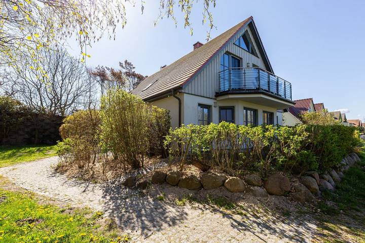 Ferienwohnung für 4 Personen, mit Balkon in Wustrow