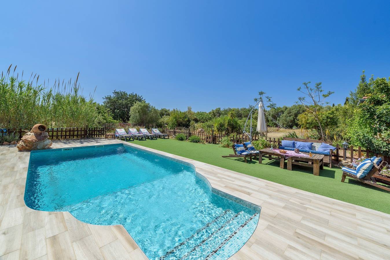 Finca "Son Antem" avec piscine privée, jardin, terrasse et Wi-Fi in Son Antem, Llucmajor
