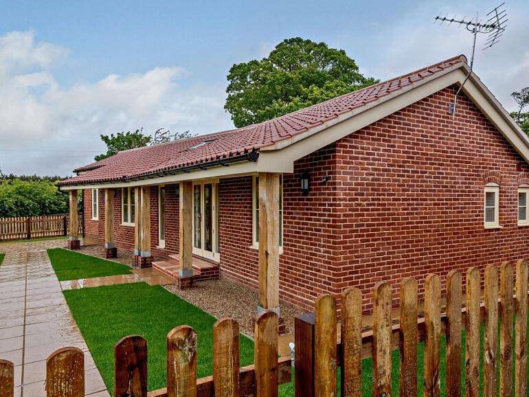 Two-Bedroom Cottage in Worstead, Norfolk