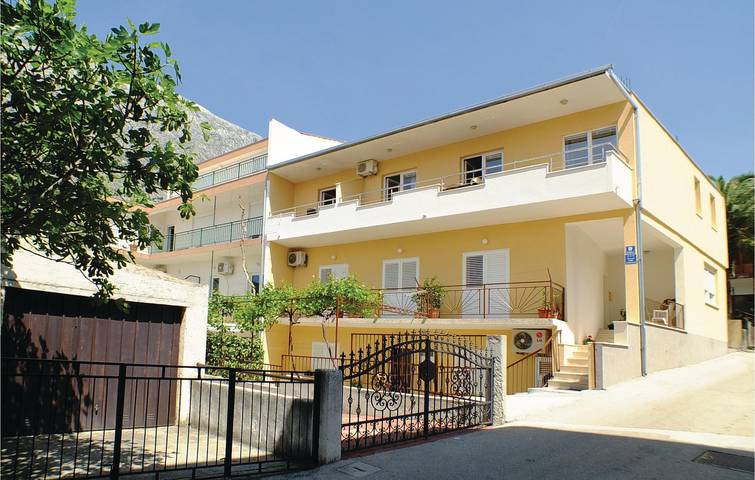 Apartament wakacyjny dla 4 osób, z Taras w Baška Voda