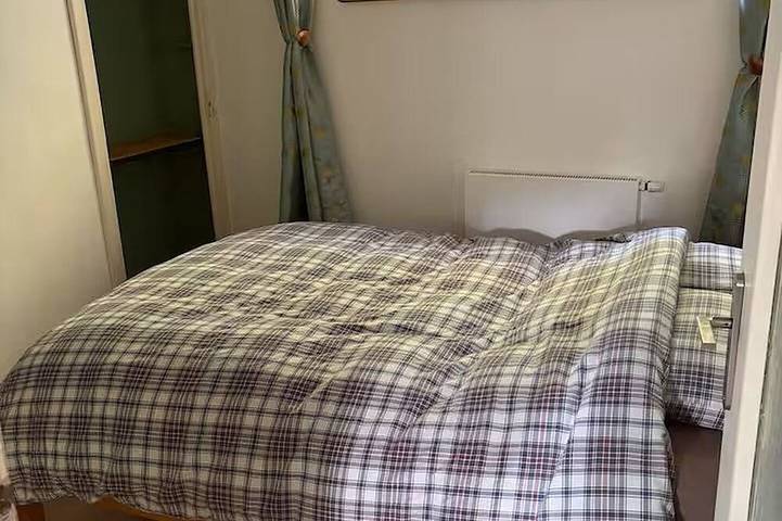 Maison & jacuzzi Xxl pour 6-8 pers Forêt privée en plein Vieux-Lyon in Fourvière, Lyon