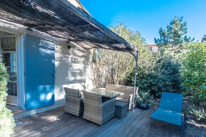 Location de vacances pour 4 personnes, avec jardin et terrasse à La Motte - 3