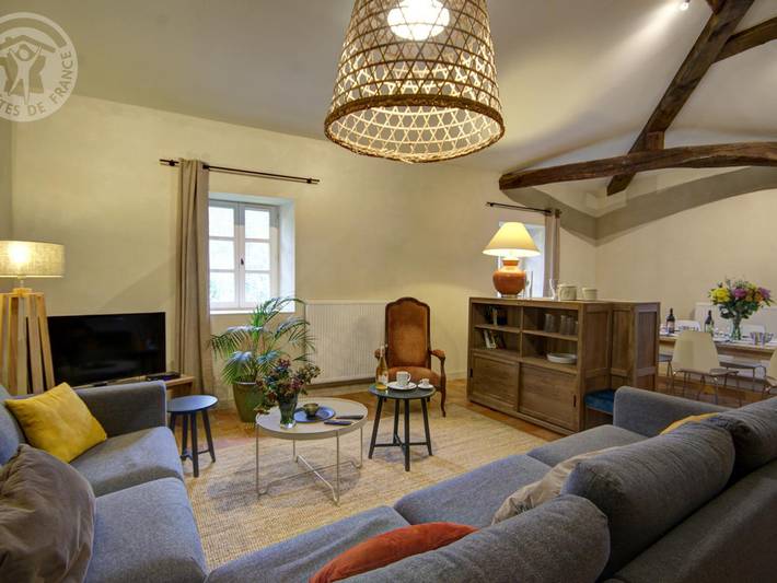 Gîte pour 6 personnes, avec terrasse, animaux acceptés