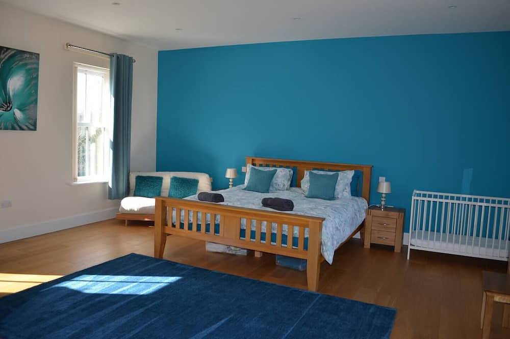 Hyfryd Le, Reduced occupancy offer in Red Wharf Bay, Isle of Anglesey