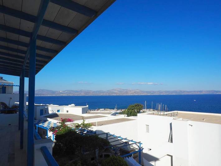 Location de vacances pour 2 personnes, avec Balcon et Terrasse ainsi que Jardin et Piscine dans Píso Livádi - 4