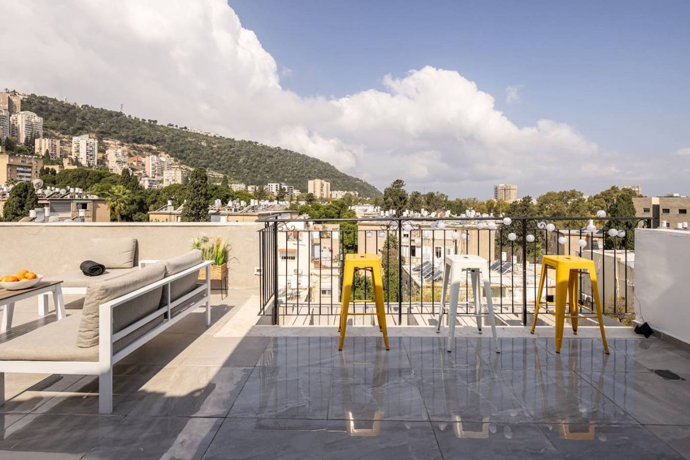 Entire apartment, Bahai Gardens Vista Penthouse by Sea N' Rent in Haifa, Haifa District