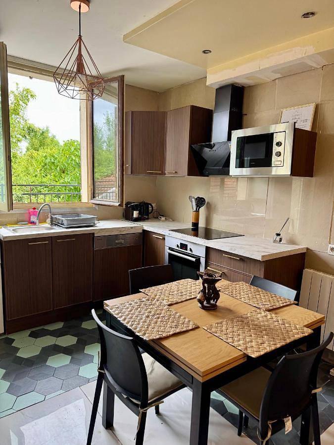 Maison de vacances pour 10 personnes, avec Terrasse ainsi que Jardin et Vue dans Val-d'Oise - 3