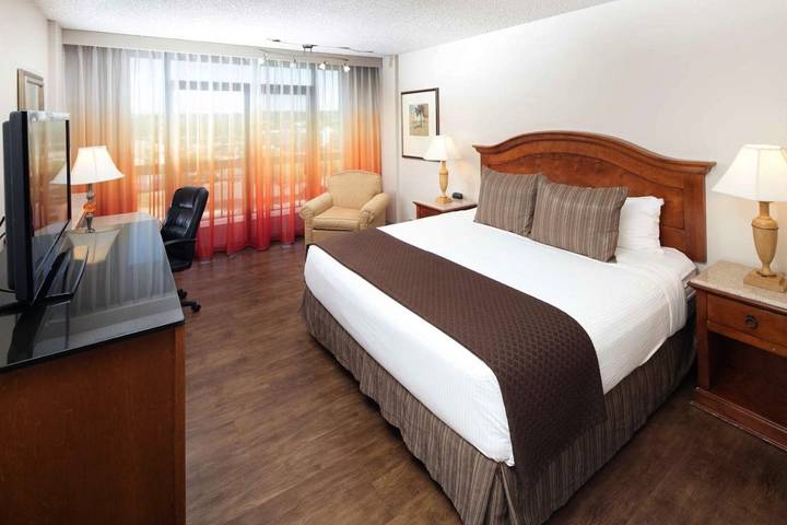 Hôtel pour 4 personnes, avec piscine ainsi que jacuzzi et balcon, animaux acceptés dans Idaho