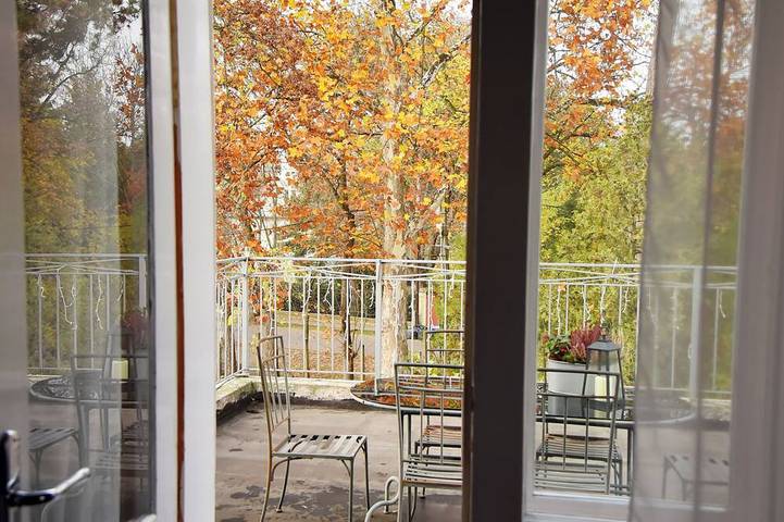 Ferienhaus für 14 Personen, mit Whirlpool und Garten sowie Pool und Sauna in Budapest