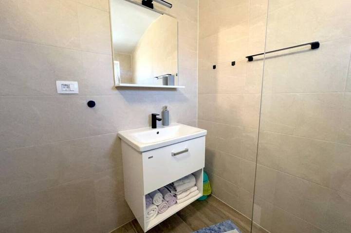 Ganze Wohnung, One bedroom apartment with sea view (3) in Dubrovnik-Neretva