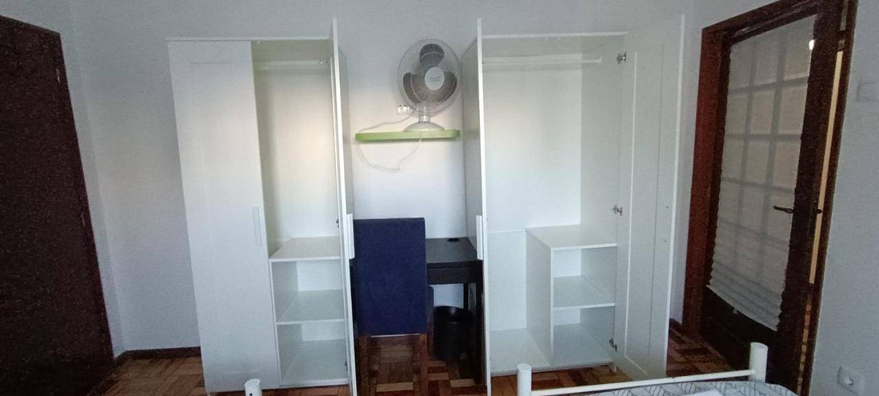 Mixed Dormitory Room in Arcozelo (Barcelos), Distrito de Braga