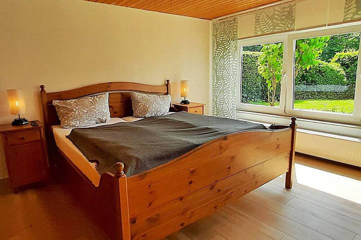 Ferienhaus für 8 Personen, mit Garten und Sauna, mit Haustier in Lahntal-Westerwald - 2