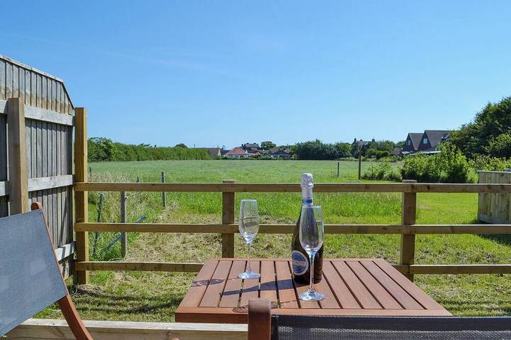 Cottage for 2 people, with garden in Chapel St. Leonards