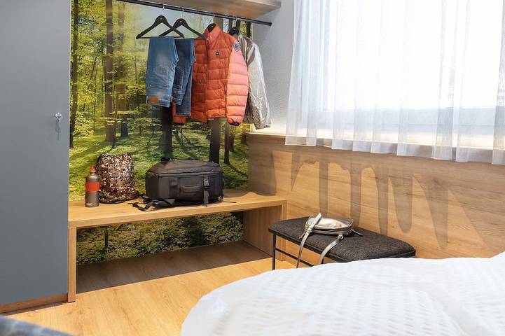 Ferienwohnung für 4 Personen, mit Garten und Terrasse in Sonnenbühl - 3