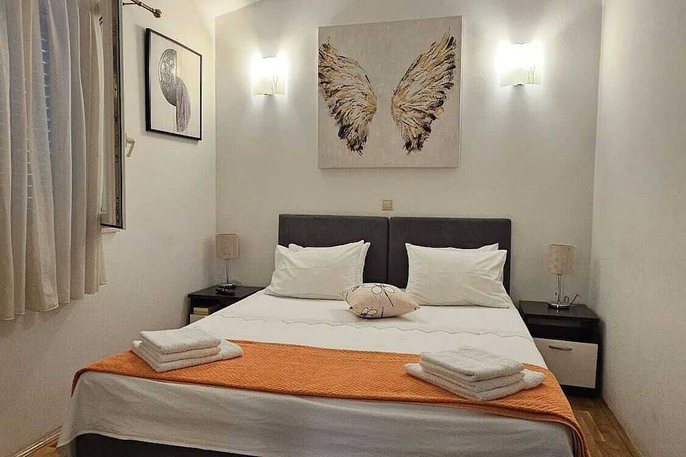 Villa Katja Mit privatem Pool, kostenlose Fahrräder in Srijane, Dalmatinisches Zagora