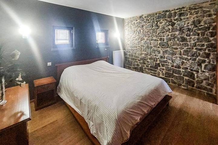 Jolie maison avec piscine in Hestrud, Avesnes-sur-Helpe
