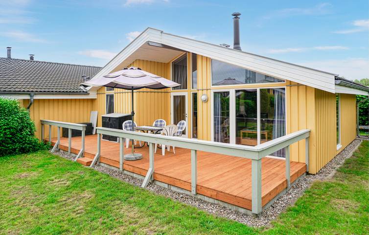 Ferienhaus für 4 Personen, mit Terrasse und Whirlpool sowie Garten und Sauna in Rechlin - 4