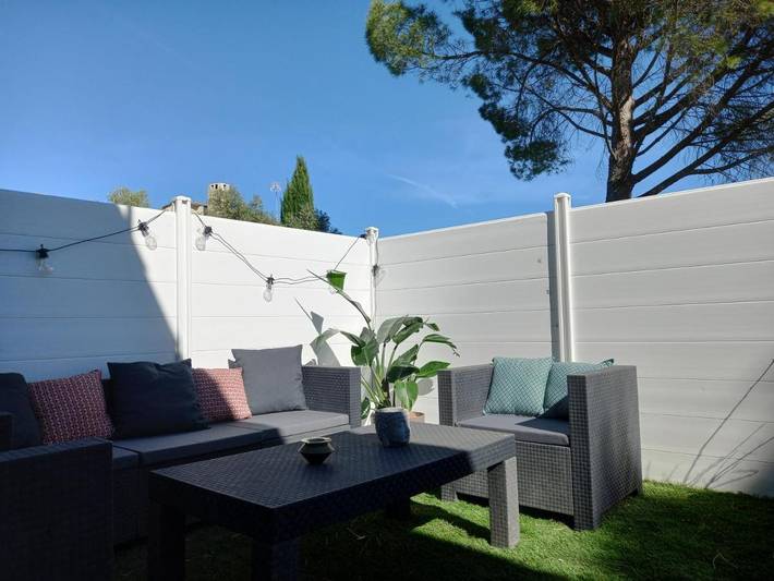 Location de vacances pour 4 personnes, avec terrasse et jardin à Sussargues - 2
