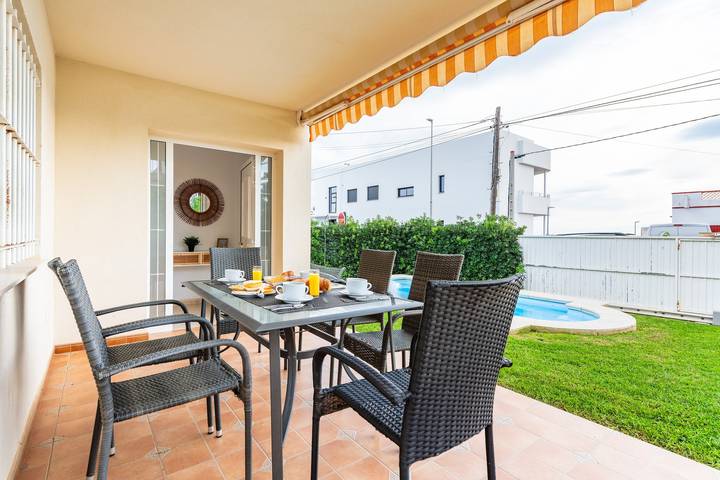 Location de vacances pour 6 personnes, avec jardin à Vinaròs - 3