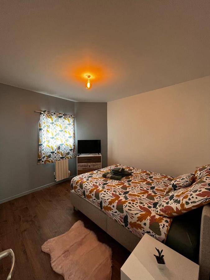Appartement entier, La maison castelpontine T4 in Pont-du-Château, Région de Clermont-Ferrand