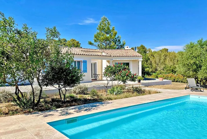 Chalet para 6 personas, con piscina además de jardín y vistas - 1