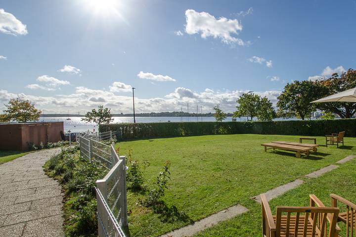 Ferienwohnung für 5 Personen, mit Terrasse und Garten sowie Seeblick in Eckernförde