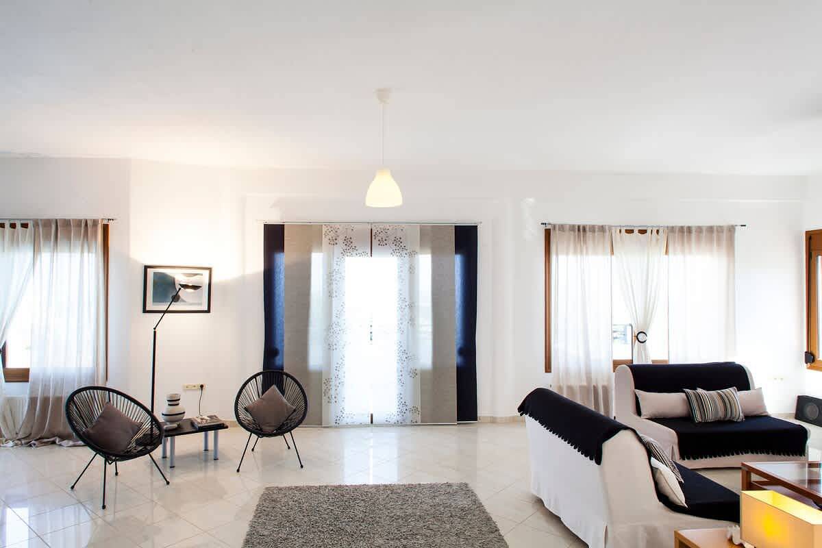 Artemis Spacious Luxury Villa with Xl Private Pool, foto 14