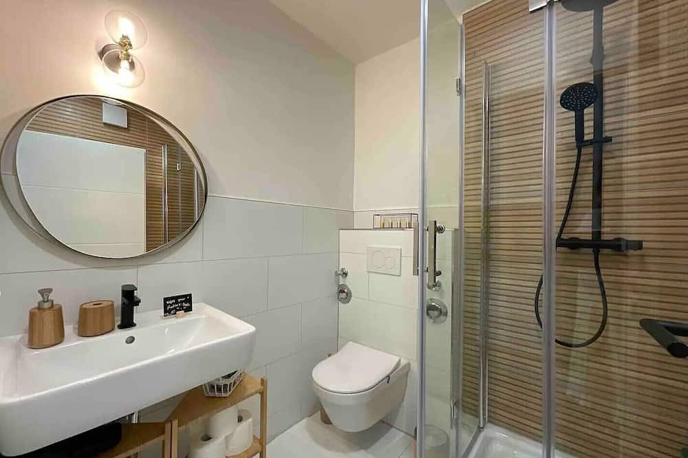 Ganze Wohnung, Renoviertes Loft mit Parkplatz und Balkon in Lörrach, Südschwarzwald