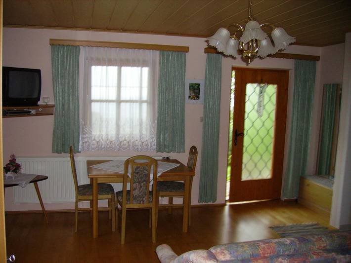 Ferienwohnung für 4 Personen, mit Garten und Terrasse in der Oststeiermark - 3