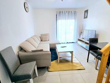 Gîte pour 4 personnes, avec vue et jardin à Morangis