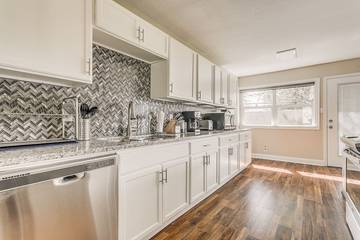 Vacation House for 15 Guests in Dallas, Dallas County, Picture 3