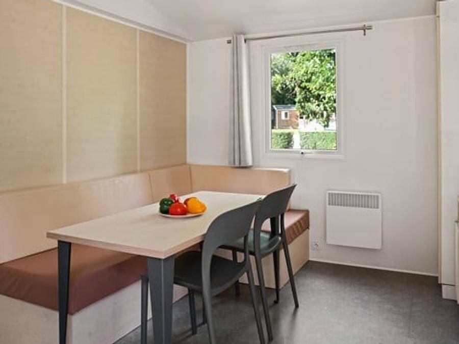Camping La Nouzarede - Mobilheim 4 personen - Comfort Xl | 2 Schlafz. | 4 Pers. | Erhöhte Terrasse in Joyeuse, Parc naturel régional des Monts d'Ardèche