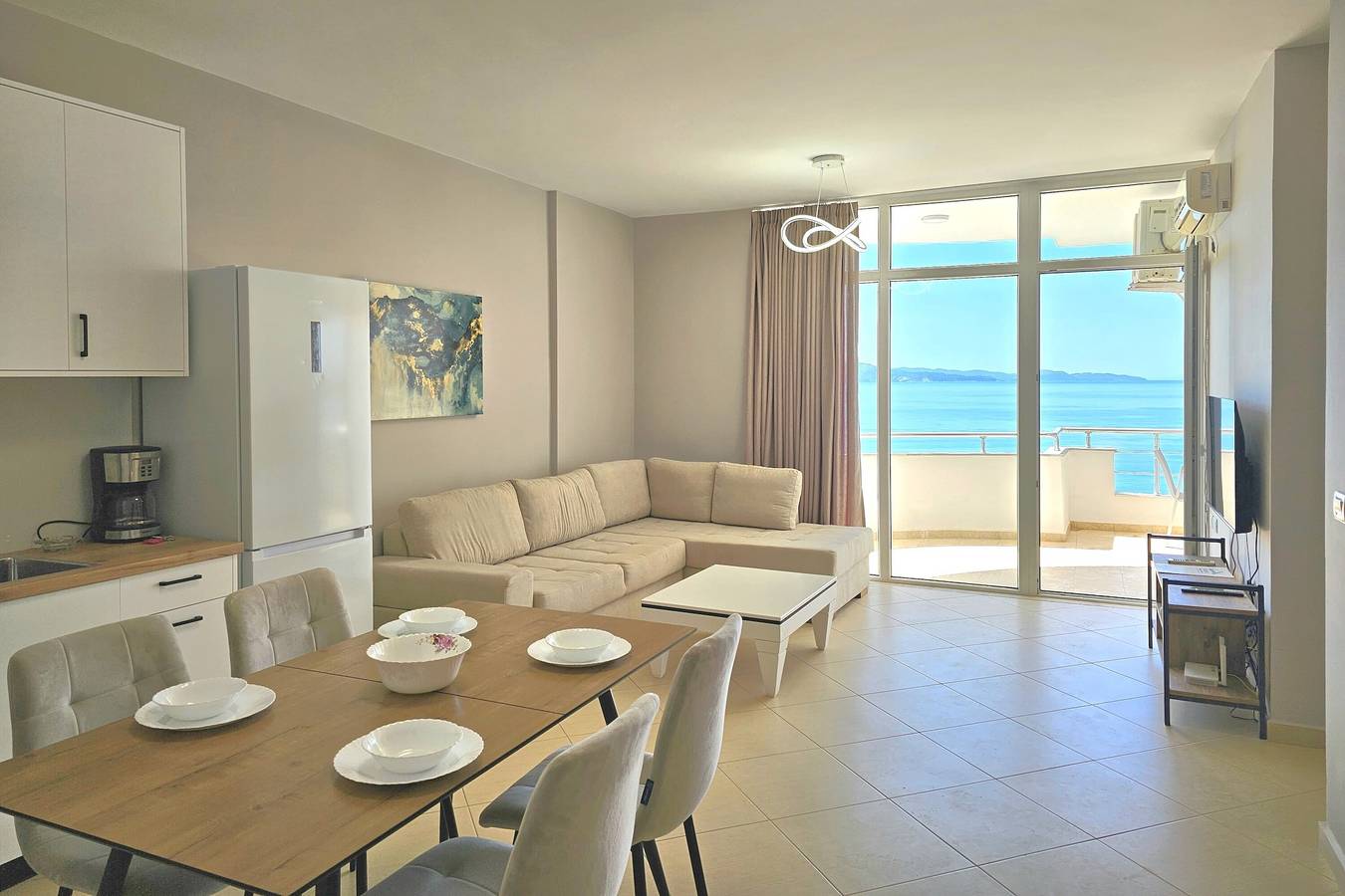 Ganze Wohnung, Happy Stay Ilir 214 /w Sea View Balcony in Sarandë, Vlorë