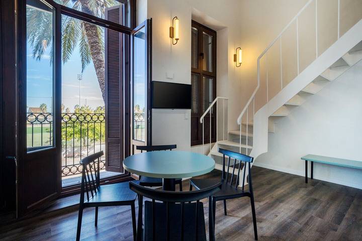 Apartment for 4 people, with balcony/terrace in Valencia