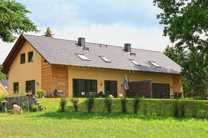 Ferienhaus für 12 Personen, mit Sauna und Terrasse in Lenz