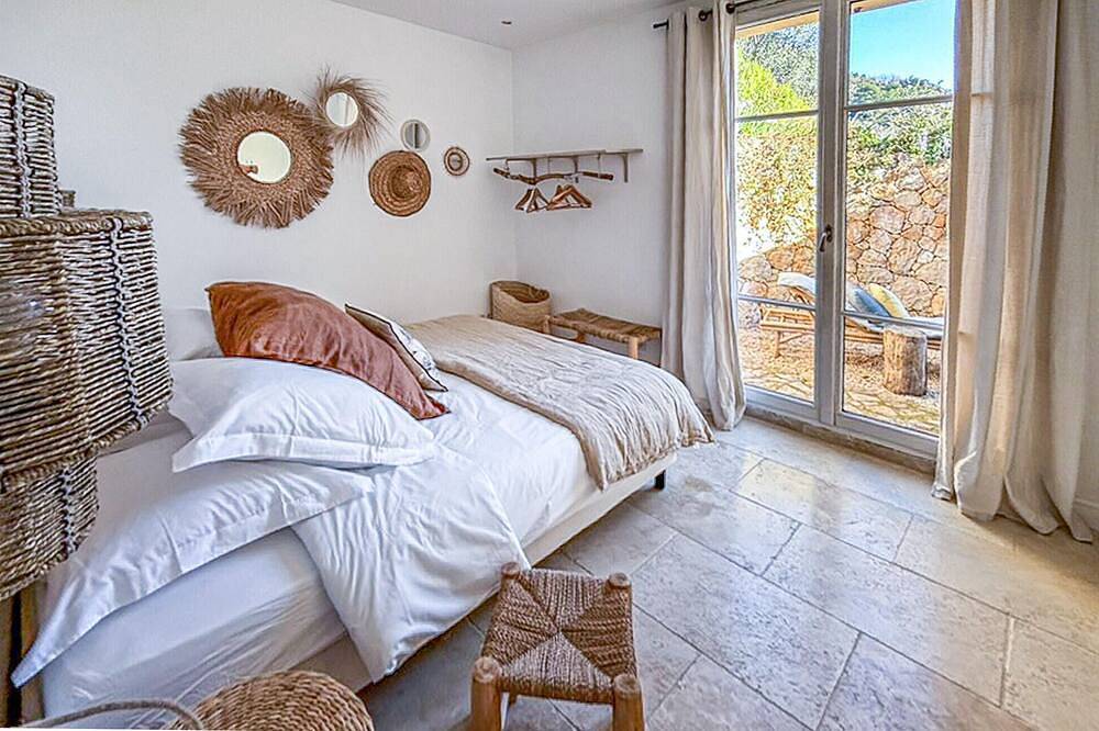 Cozy home in Grasse with heated swimming pool in Grasse, Mediterranean Coast (France)