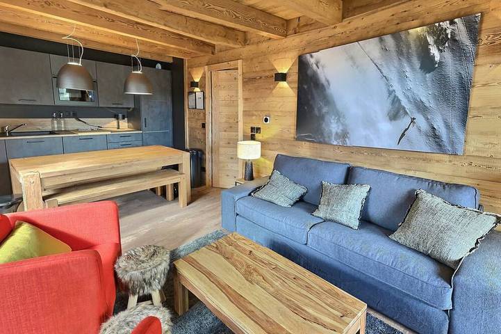 Location de vacances pour 8 personnes, avec jardin et jacuzzi, animaux acceptés à Le Monêtier-les-Bains