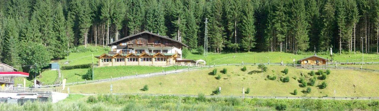 Hôtel pour 4 personnes, avec jardin et vue à Santo Stefano di Cadore - 3