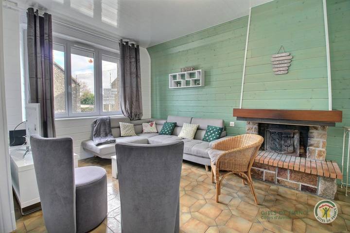 Gîte pour 10 personnes, avec Terrasse ainsi que Jardin et Vue à Saint-Cast-le-Guildo