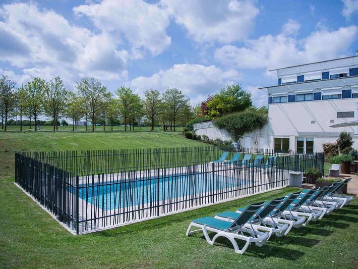 Hôtel pour 4 personnes, avec Terrasse et Piscine