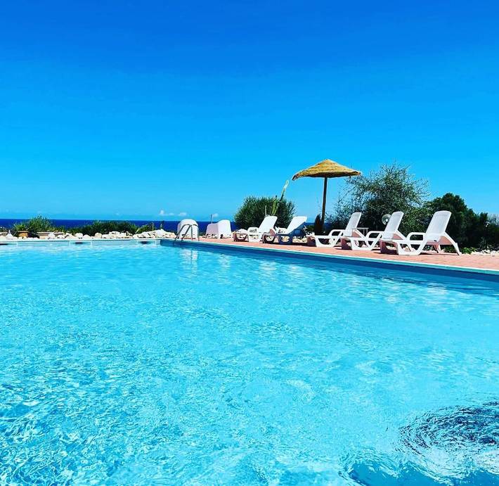 Location de vacances pour 10 personnes, avec Balcon et Terrasse ainsi que Jardin et Piscine à Cinisi - 2