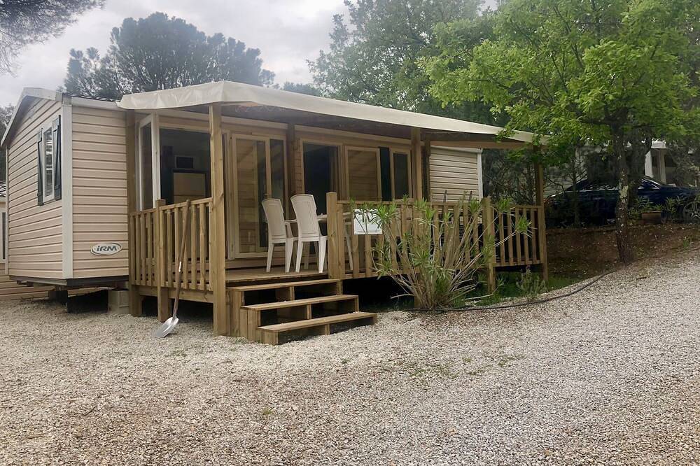 Retraite en montagne à Roquebrune-sur-Argens avec piscine partagée in Roquebrune-sur-Argens, Côte méditerranéenne (France)