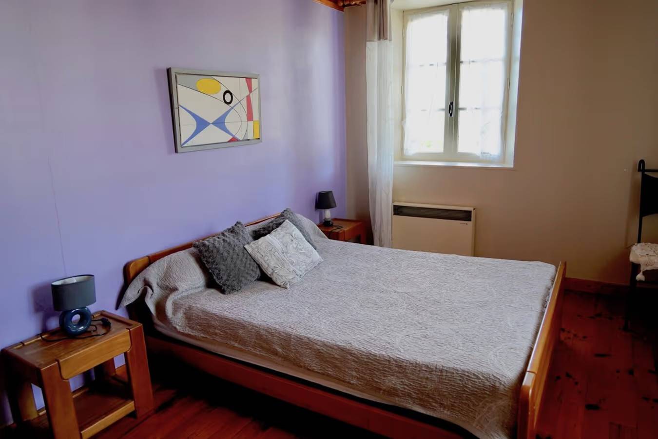 Ferienhaus 'Les Cousines' mit Bergblick, privater Terrasse und Wlan in Lavoûte-Chilhac, Haute-Loire