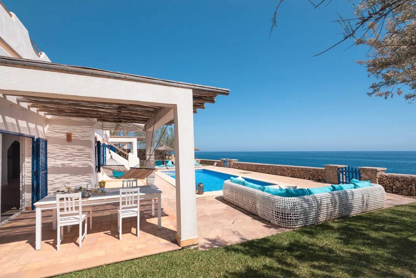 Ferienhaus Villa Domus Alba B mit Meerblick, Pool, Garten & Wlan in Felanitx, Mallorcas Küste