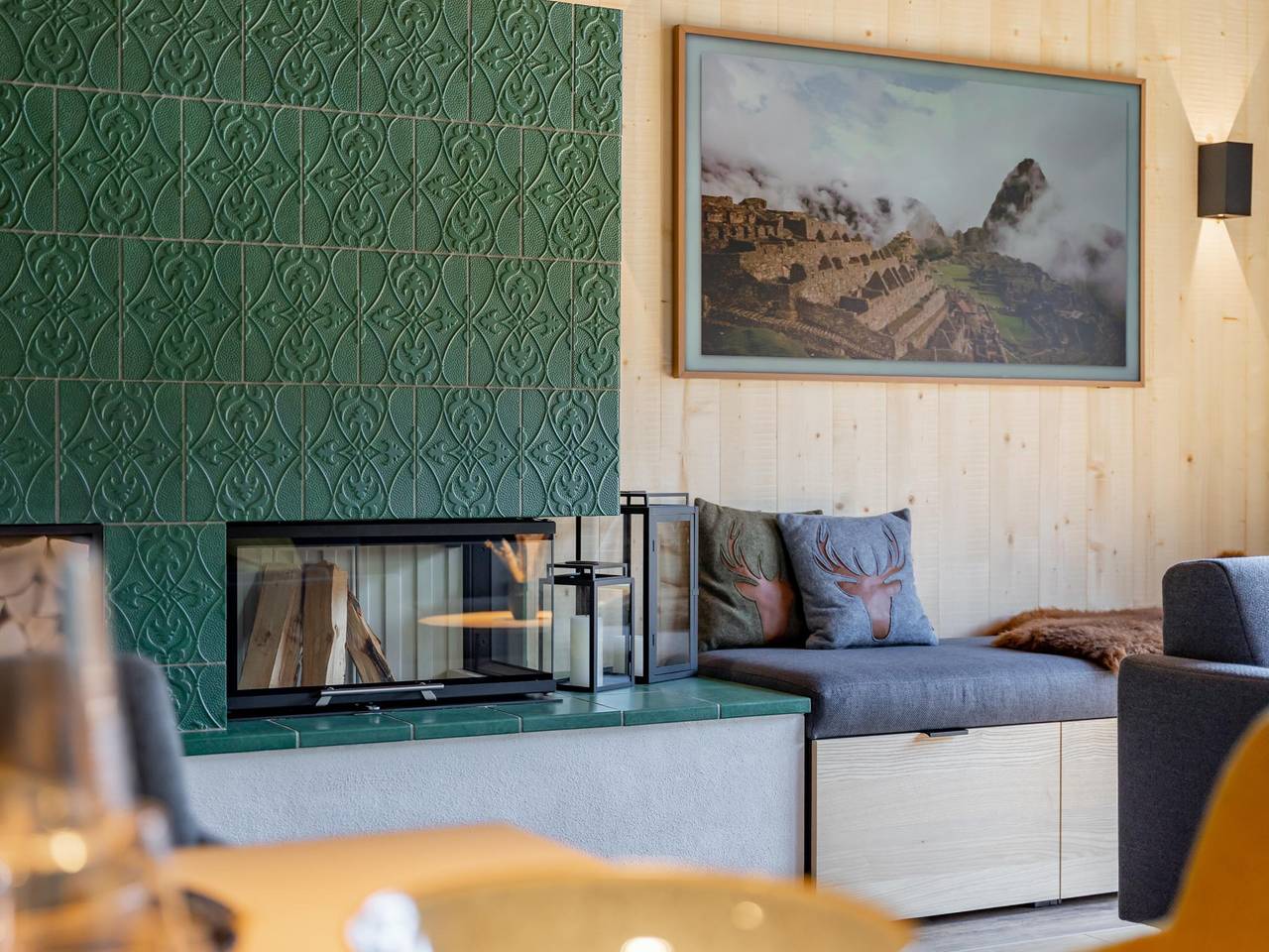 Modern chalet with pine sauna by the ski lift in Wagrain, Ski Amadé